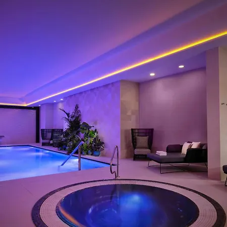 Montcalm East, Autograph Collection Hotel